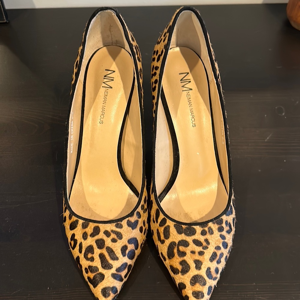 Excellent condition Neiman Marcus brand leopard leather fur heels